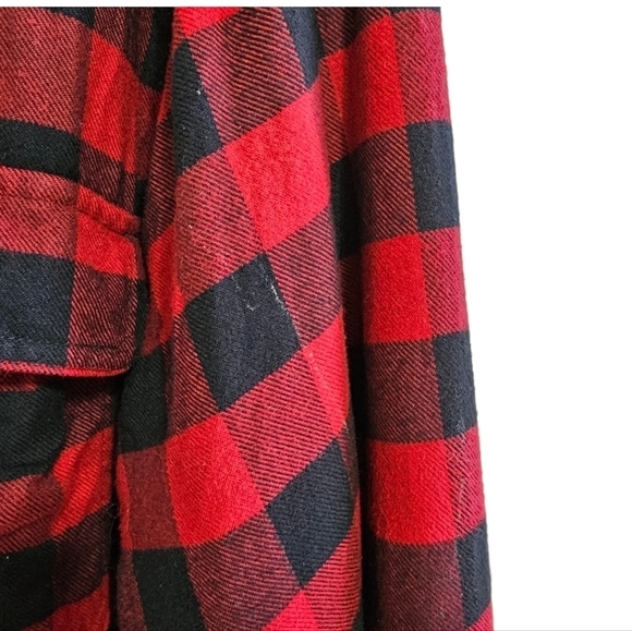 L.L. Bean plaid shearling Jacket lined button down size medium - Picture 6 of 10